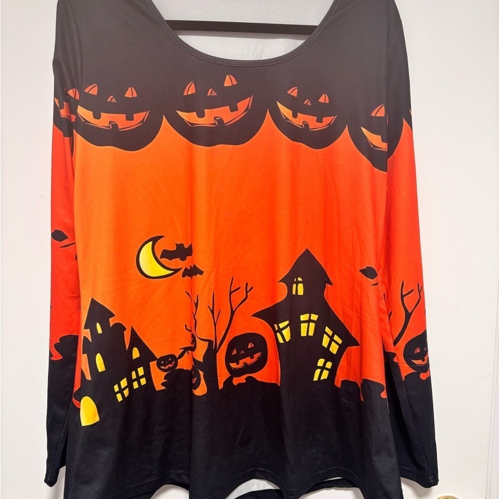 Halloween haunted house Black and Orange Top